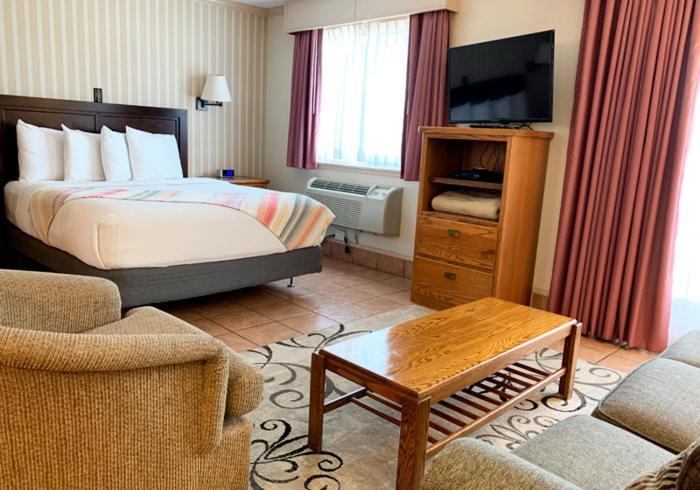 Coachman Inn Оук Харбър Екстериор снимка